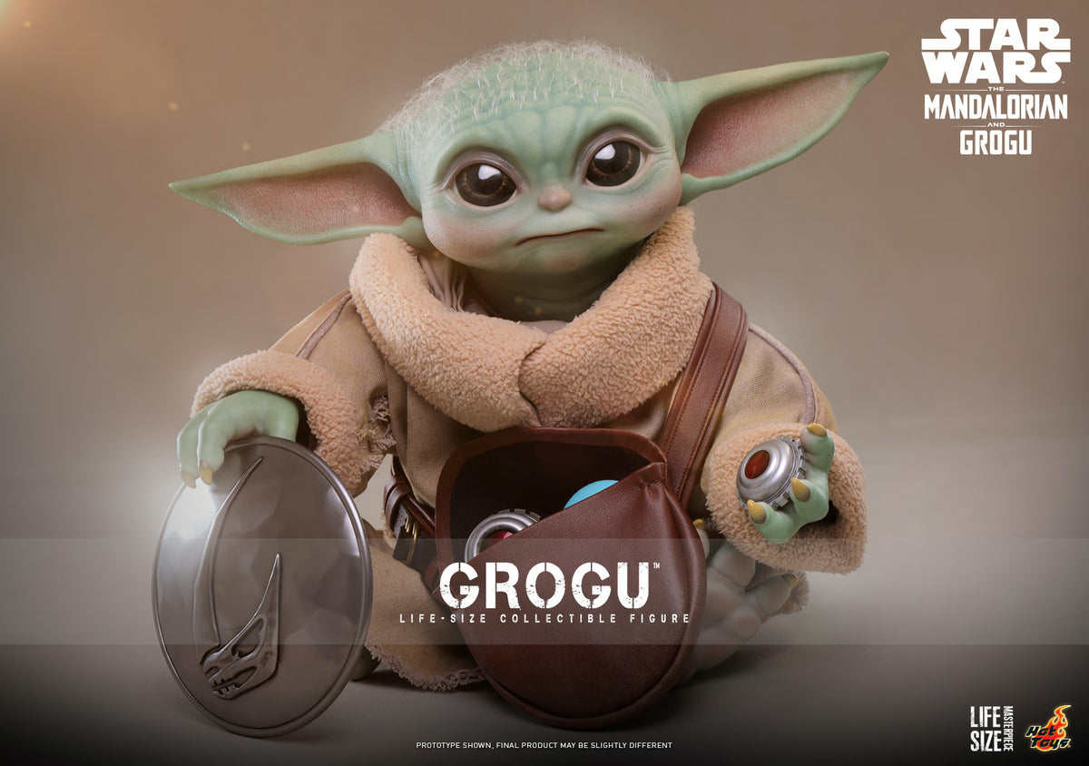 Hot Toys Star Wars: The Mandalorian & Grogu Grogu Life-Size