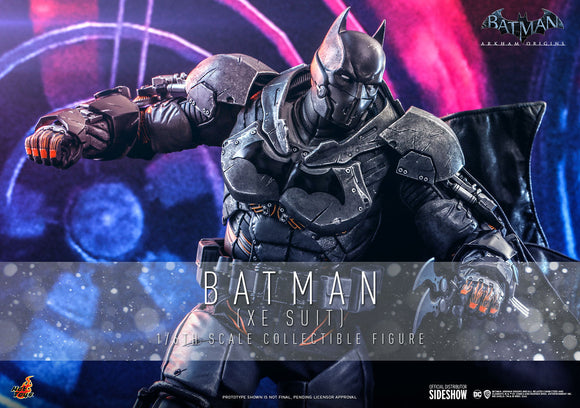 Hot Toys DC Comics Batman Arkham Origins Batman (XE Suit) 1/6 Scale 12