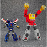 Hasbro Takara Tomy Transformers Masterpiece MPG-25 Blaster (Broadcast) & Steeljaw