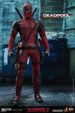 Hot Toys Marvel Comics Deadpool 2 Deadpool 1/6 Scale Action Figure