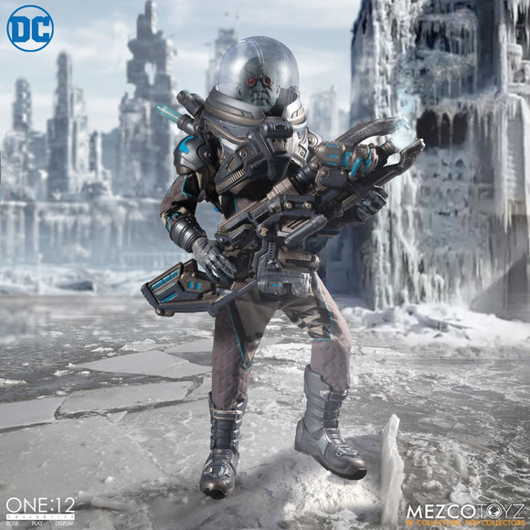 Mezco Toyz One:12 Collective DC Comics Batman Mr. Freeze - Deluxe Edition 1/12 Scale Action Figure