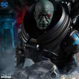 Mezco Toyz One:12 Collective DC Comics Batman Mr. Freeze - Deluxe Edition 1/12 Scale Action Figure