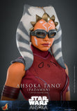 Hot Toys Star Wars: Ahsoka Ahsoka Tano (Padawan) 1/6 Scale Collectible Figure