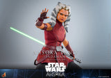 Hot Toys Star Wars: Ahsoka Ahsoka Tano (Padawan) 1/6 Scale Collectible Figure