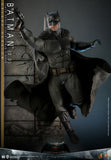 Hot Toys DC Comics Batman v Superman: Dawn of Justice Batman (2.0) (Deluxe Version) 1/6 Scale 12" Collectible Figure