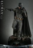 Hot Toys DC Comics Batman v Superman: Dawn of Justice Batman (2.0) 1/6 Scale 12" Collectible Figure