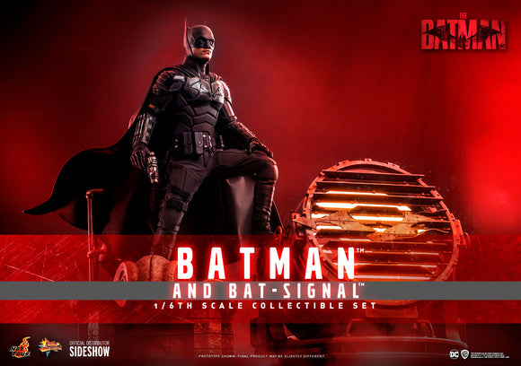 Hot Toys DC Comics The Batman: Batman and Bat-Signal 1/6 Scale 12