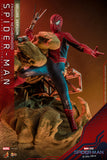 Hot Toys Marvel Comics Spider-Man No Way Home Friendly Neighborhood Spider-Man (Toby Maguire) (Deluxe Version) 1/6 Scale 12" Collectible Figure