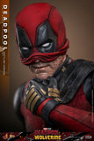 Hot Toys Marvel Comics Deadpool & Wolverine Deadpool (Battling Version) 1/6 Scale 12" Collectible Figure