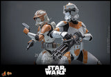 Hot Toys Star Wars: Episode III – Revenge of the Sith 212th Attack Battalion Clone Trooper (Deluxe Version) 1/6 Scale 12" Collectible Figure