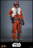 Hot Toys Star Wars: Episode VII – The Force Awakens Poe Dameron 1/6 Scale 12" Collectible Figure