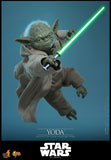 Hot Toys Star Wars: Episode III – Revenge of the Sith Yoda 1/6 Scale Collectible Figure