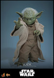 Hot Toys Star Wars: Episode III – Revenge of the Sith Yoda 1/6 Scale Collectible Figure
