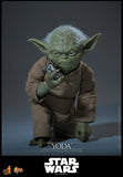 Hot Toys Star Wars: Episode III – Revenge of the Sith Yoda 1/6 Scale Collectible Figure