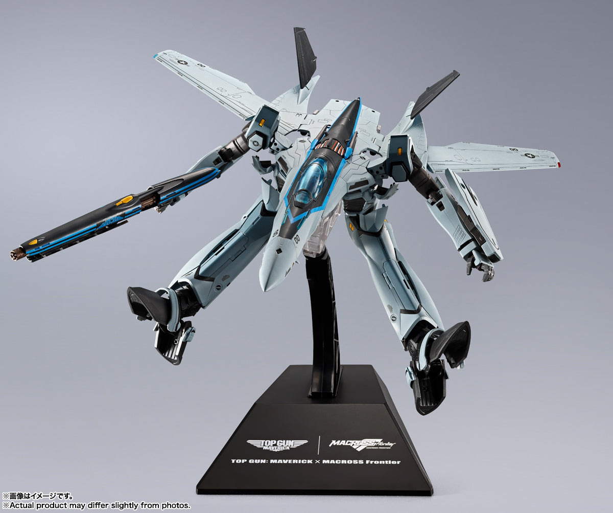 Bandai DX Chogokin Macross Frontier VF-25 Messiah Valkyrie (Top