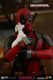 Hot Toys Marvel Comics Deadpool 2 Deadpool 1/6 Scale Action Figure