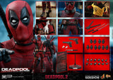 Hot Toys Marvel Comics Deadpool 2 Deadpool 1/6 Scale Action Figure