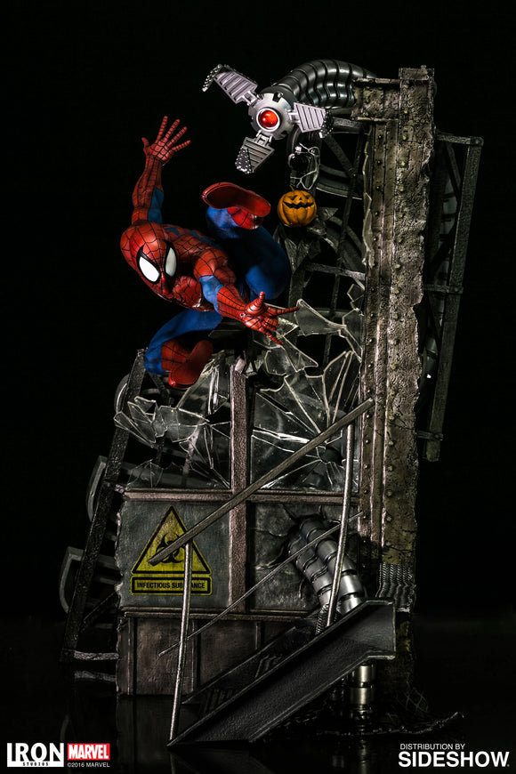 Iron Studios Marvel Comics Spider-Man 1/4 Quarter Scale Legacy Replica Polystone Statue #481