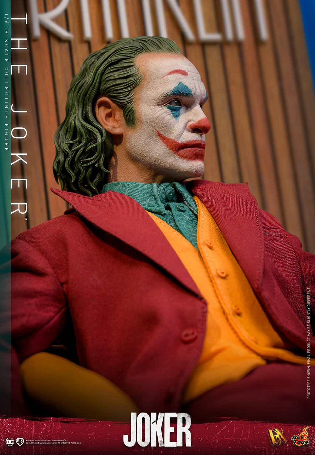Hot Toys DX42 DC Comics The Joker Arthur Fleck 1/6 Scale 12
