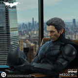 Mezco Toyz One:12 Collective DC Comics The Dark Knight: Batman 1/12 Scale Collectible Figure