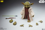 Sideshow Star Wars: The Clone Wars Master Yoda 1/6 Scale Collectible Figure