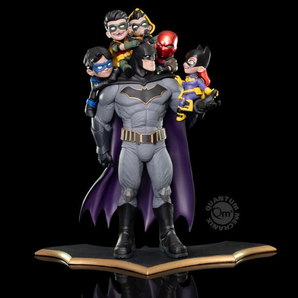 Qmx DC Comics Q-Master Batman Family Diorama Statue