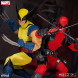 Mezco Toyz Marvel Comics One:12 Collective Wolverine Deluxe Steel Box Edition with Defeated Sentinel Base