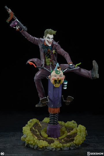 Sideshow DC Comics The Joker Premium Format Figure Statue