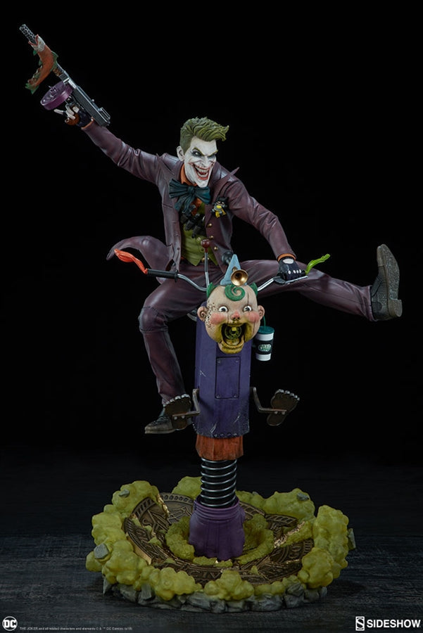 Sideshow DC Comics The Joker Premium Format Figure Statue