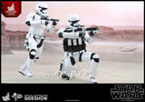 Hot Toys Star Wars Episode VII The Force Awakens First Order Stormtrooper (Jakku Exclusive) 1/6 Scale 12" Figure