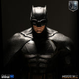 Mezco Toyz One:12 Collective DC Comics Justice League Tactical Suit Batman 1/12 Scale 6" Action Figure