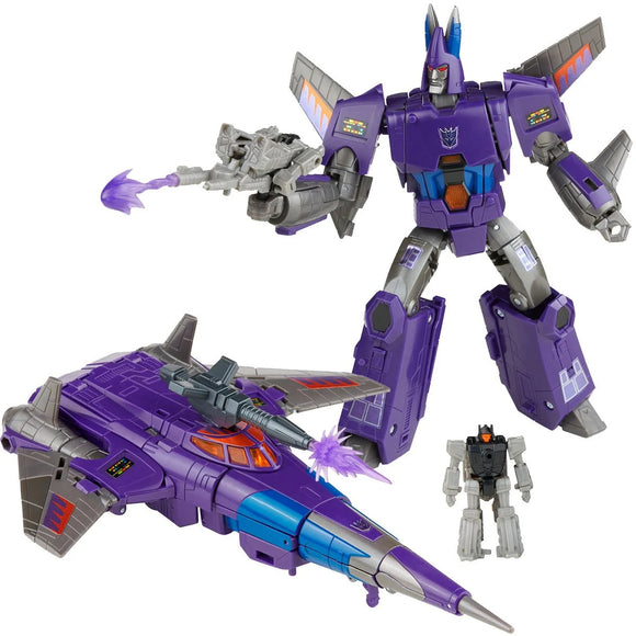 Hasbro Transformers Generations Selects Legacy Voyager Cyclonus and Nightstick - Exclusive