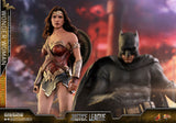 Hot Toys Justice League Wonder Woman (Deluxe Version) 1/6 Scale Figure