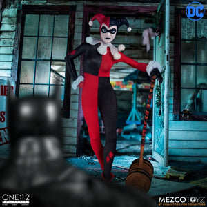 Mezco Toyz One:12 Collective DC Comics Harley Quinn - Deluxe Edition 1/12 Scale Action Figure