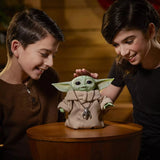 Hasbro Star Wars The Mandalorian The Child Baby Yoda Animatronic Edition Figure