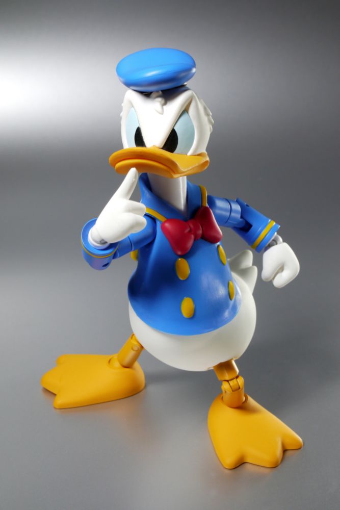 HEROCROSS Hybrid Metal Figuration 006 Disney Donald Duck Diecast