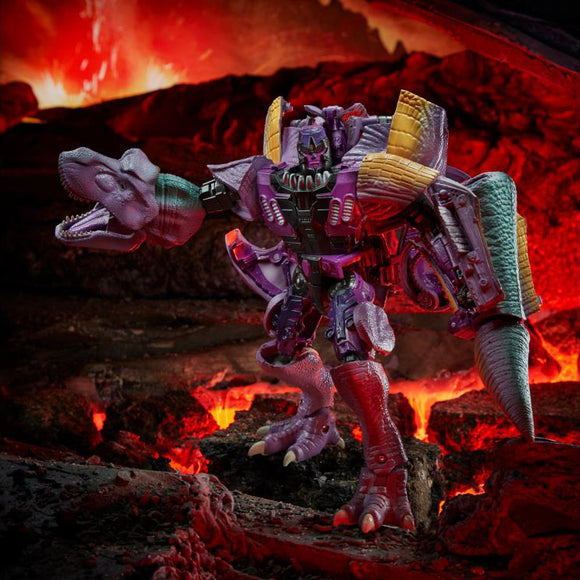 Hasbro Transformers War for Cybertron Kingdom Leader Megatron