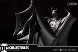 DC Collectibles Batman Black and White Limited Edition 100th Statue Todd McFarlane Batman Cover #423