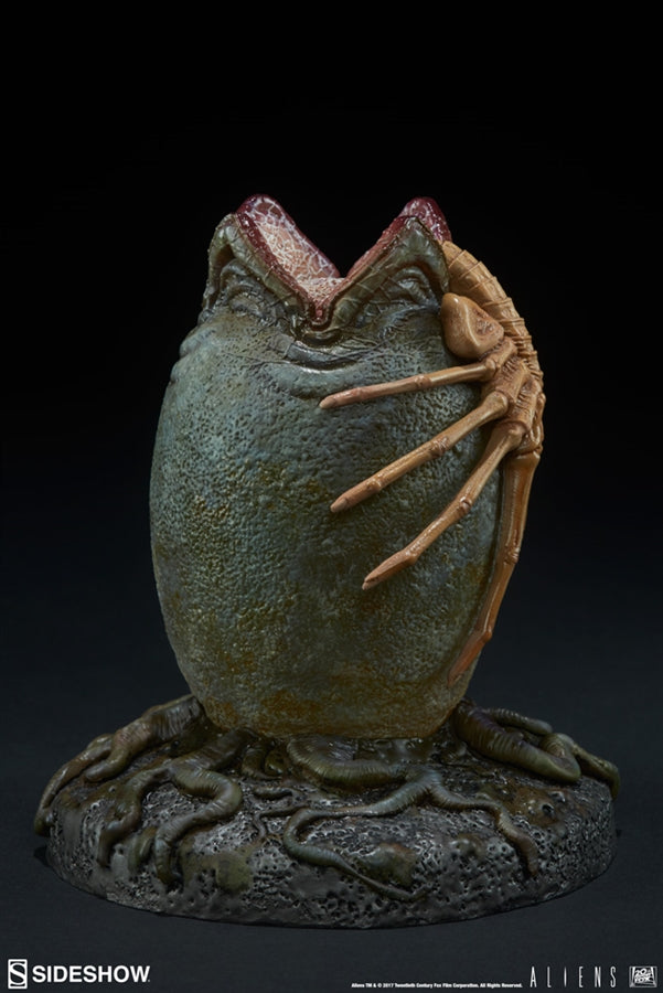 Sideshow Alien Collectibles Alien Egg Ovomorph Statue