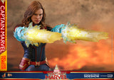 Hot Toys Marvel Comics Captain Marvel Deluxe Verion 1/6 Scale Collectible Figure