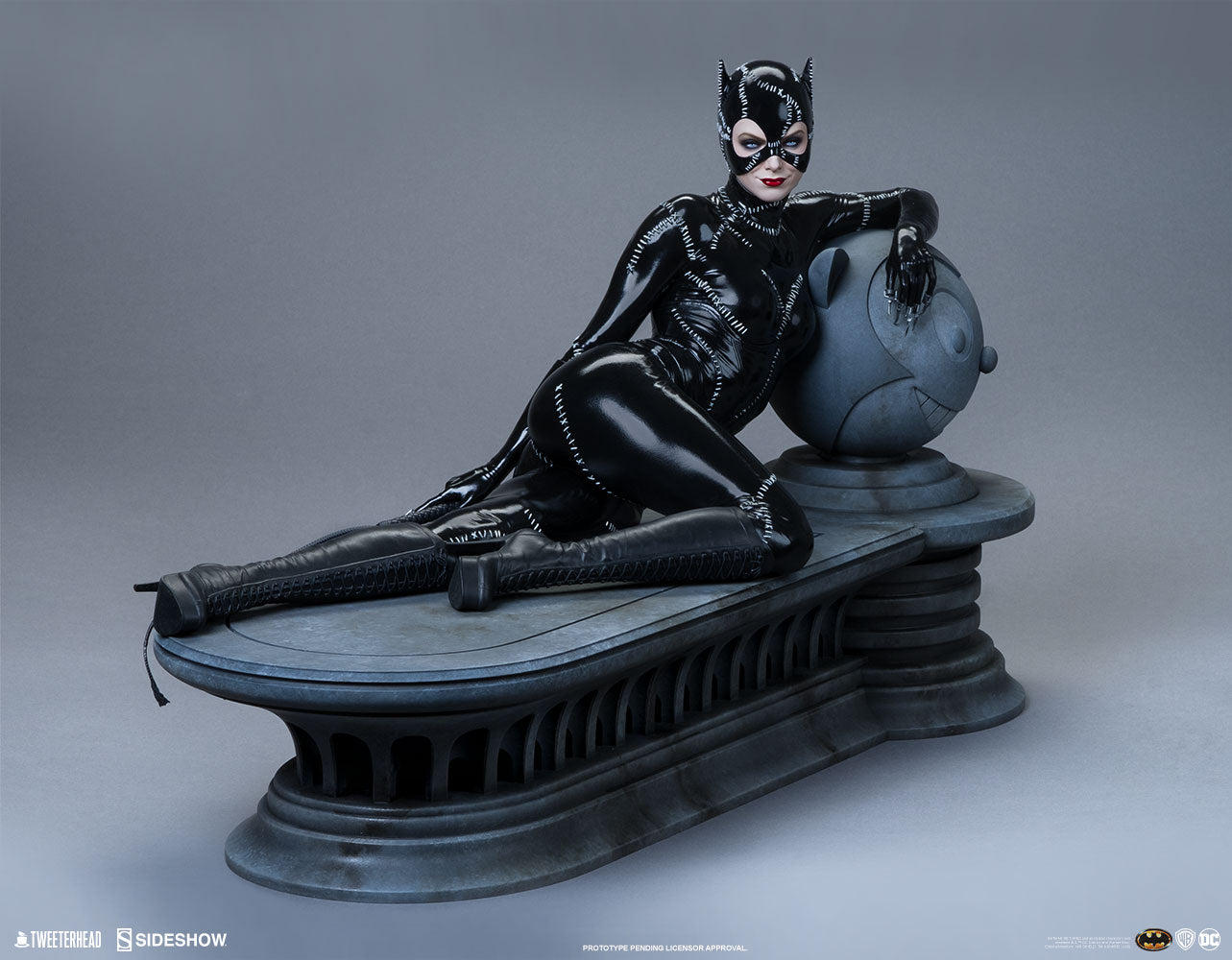Tweeterhead DC Comics Batman Returns Catwoman 1/4 Scale Maquette