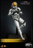 Hot Toys Star Wars Episode II Attack of the Clones Clone Pilot 1/6 Scale 12" Collectible Figure