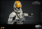 Hot Toys Star Wars Episode II Attack of the Clones Clone Pilot 1/6 Scale 12" Collectible Figure