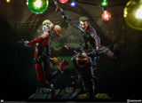 Sideshow DC Comics Harley Quinn Premium Format Figure Statue