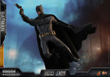 Hot Toys DC Comics Justice League Batman (Deluxe) 1/6 Scale 12" Figure