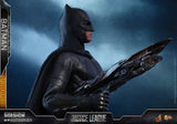 Hot Toys DC Comics Justice League Batman (Deluxe) 1/6 Scale 12" Figure