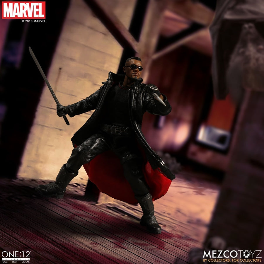 Mezco Toyz One:12 Collective Marvel Comics Blade 1/12 Scale 6
