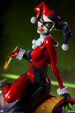 Sideshow DC Comics Harley Quinn and The Joker Diorama Statue