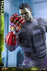 Hot Toys Marvel Comics Avengers Endgame Professor Hulk 1/6 Scale Collectible Figure