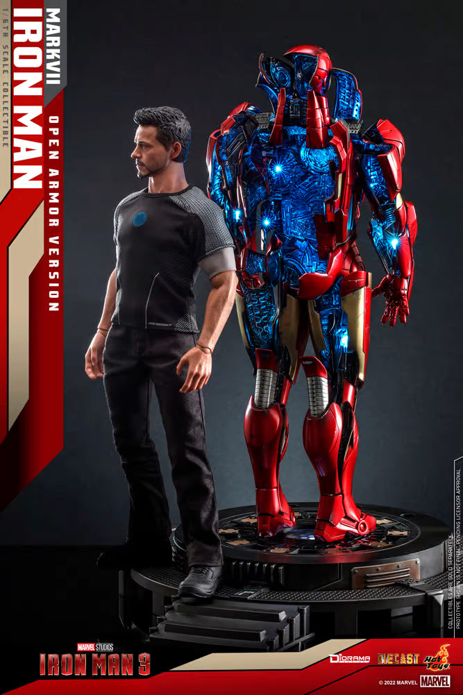 Hot Toys Marvel Comics Iron Man 3 Iron Man Mark VII (Open Armor
